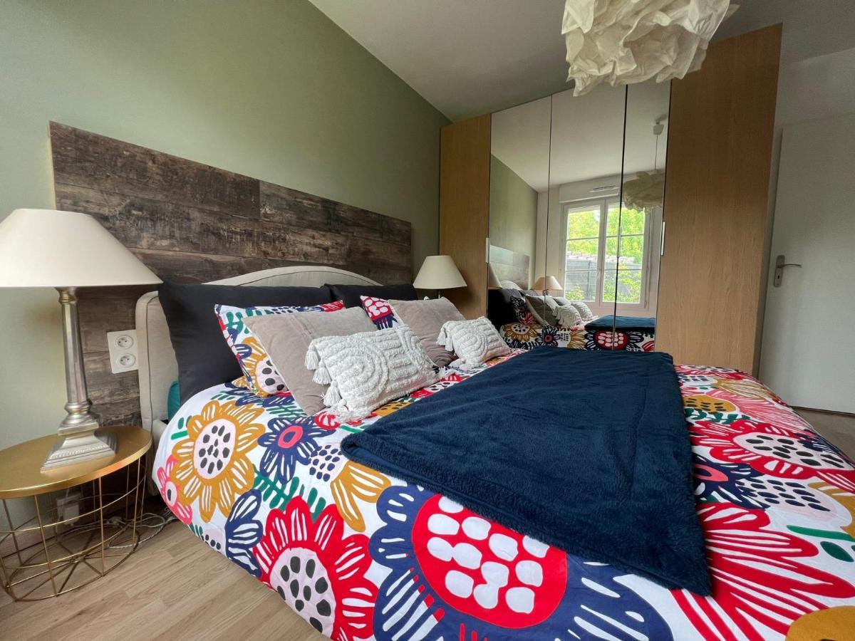 モンテヴランLogement Exceptionnel Avec Jardin Proche Disneyアパートメント エクステリア 写真